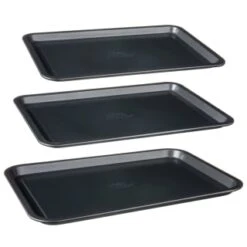 Betty Crocker Non-Stick Baking Tray Set 3pc 11 Betty Crocker Non-Stick Baking Tray Set 3pc -B&M 388523 set of 3 non stick baking trays group 2