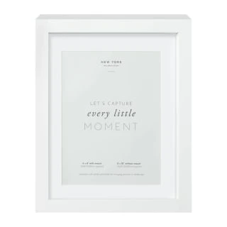 B&M New York Box Photo Frame - 6 X 8" - White 2 B&M New York Box Photo Frame - 6 X 8" - White - Image 2