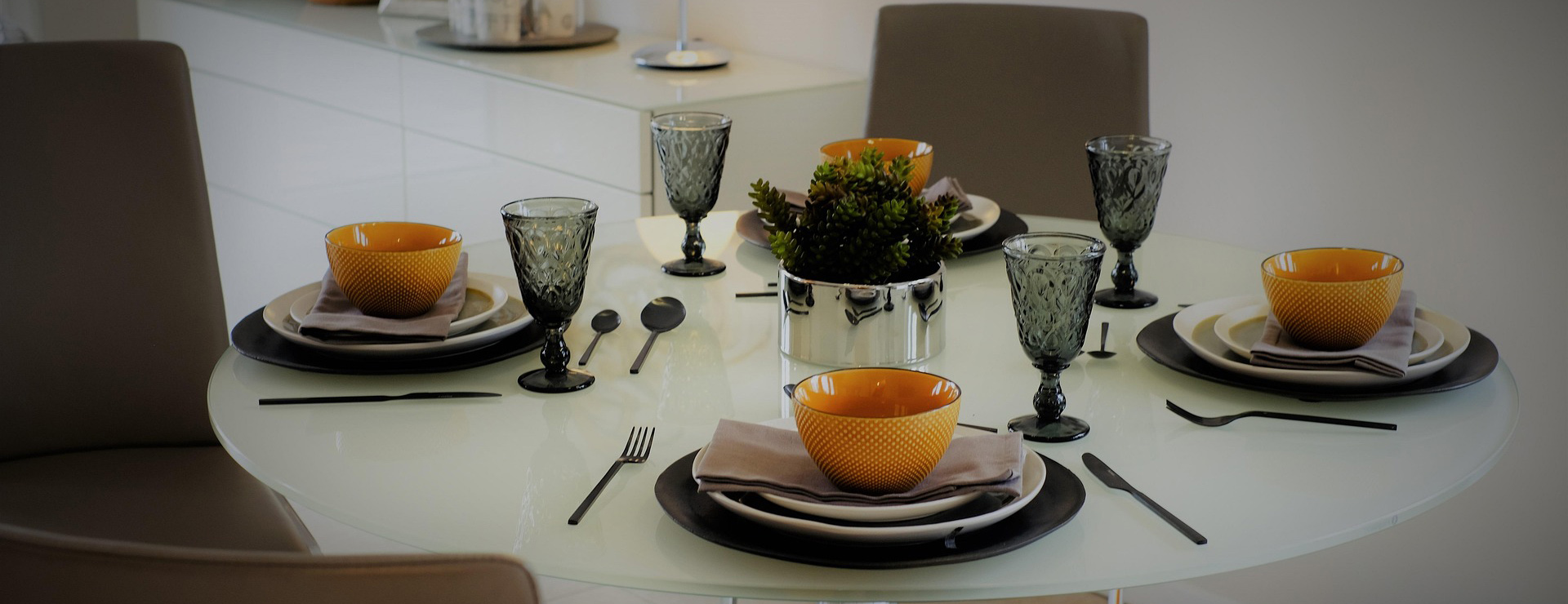 B&M 1 B&M -B&M dining table 4037299 1920